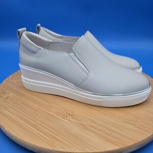 Bonavi  Gray Leather Slip-on Loafers/Sneakers Comfot Womens 6.5 US/ EUR 37  EUC‎
